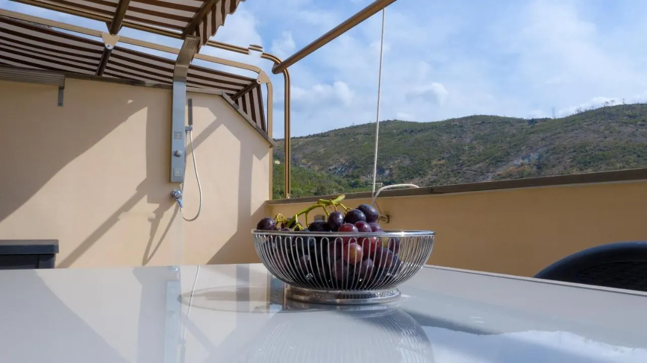 Juliet - apartment in Liguria 5 Terre UNESCO site Levanto